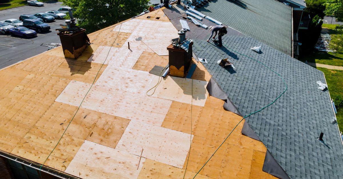 The Great Roof-Off: Choosing the Right Roofing Material for Your St. Louis Home